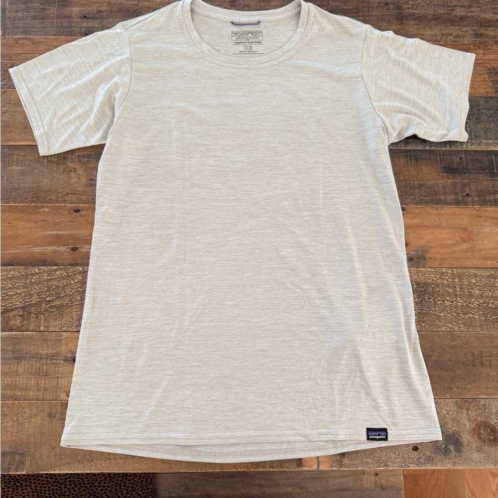 Women’s Patagonia Capilene T-Shirt size XS